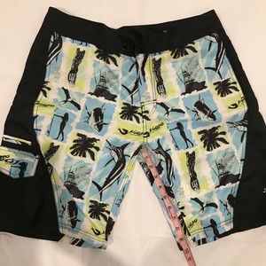Mojo Board Shorts Men’s Size 34